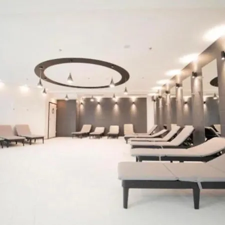 Hanza Tower Deluxe Pool & Apartment Szczecin