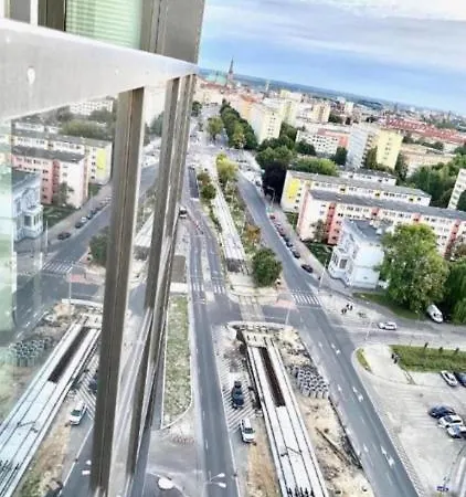 Apartment Hanza Tower Deluxe Pool &